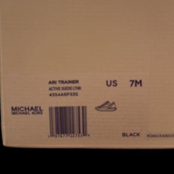 MICHAEL Michael Kors Ari Suede Trainer Size 7M- New in Box MSPR $145 - Picture 6 of 6
